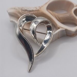 Allison Reed Silver Tone Heart Brooch